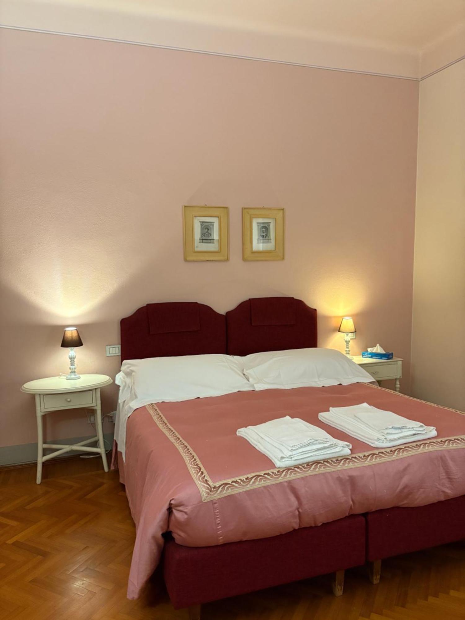 Villa Agnese B&B 卢卡 外观 照片
