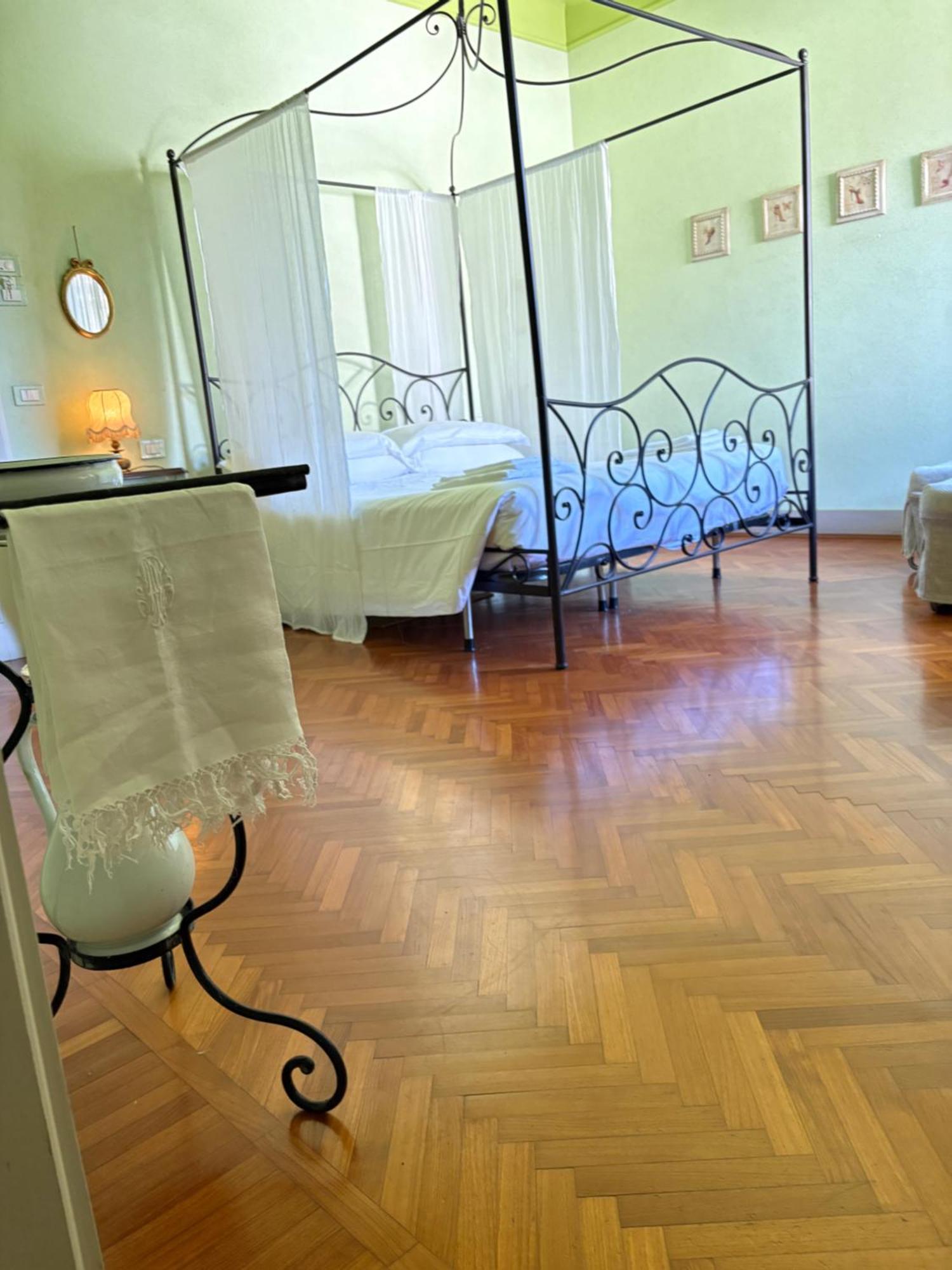 Villa Agnese B&B 卢卡 外观 照片